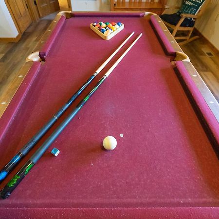 בראנסון Forest Heights Lodge - 6Br - Pool Table - Near Silver Dollar City - Free Tickets Included מראה חיצוני תמונה