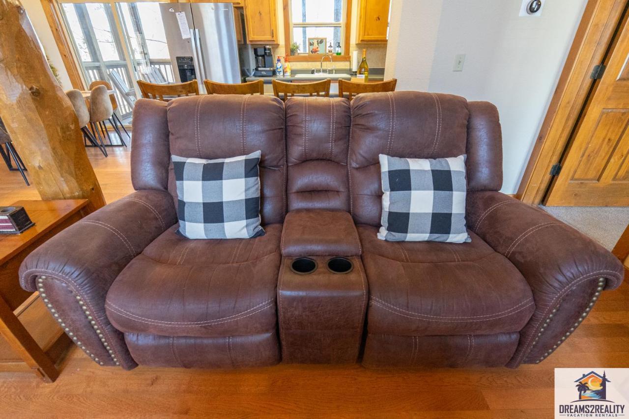 בראנסון Forest Heights Lodge - 6Br - Pool Table - Near Silver Dollar City - Free Tickets Included מראה חיצוני תמונה