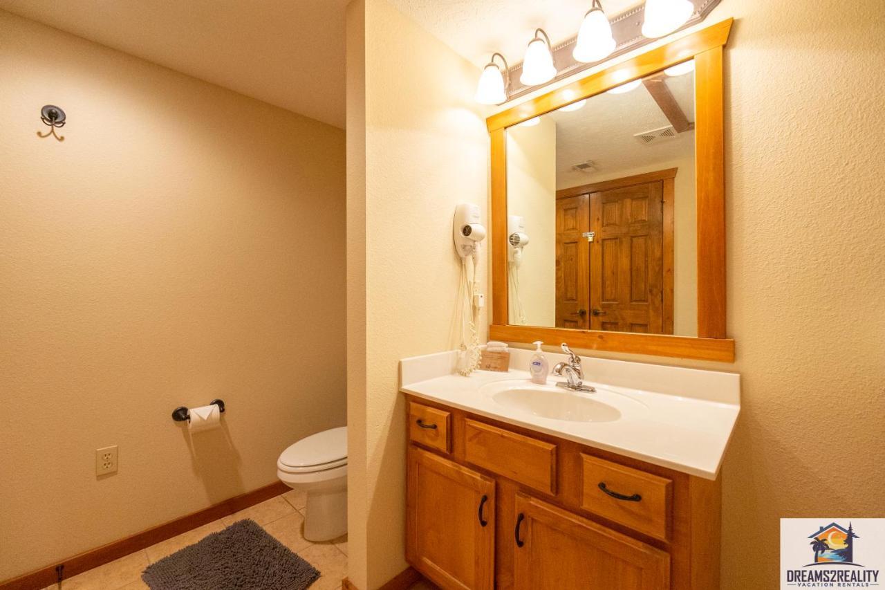 בראנסון Forest Heights Lodge - 6Br - Pool Table - Near Silver Dollar City - Free Tickets Included מראה חיצוני תמונה