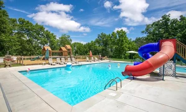 בראנסון Forest Heights Lodge - 6Br - Pool Table - Near Silver Dollar City - Free Tickets Included מראה חיצוני תמונה