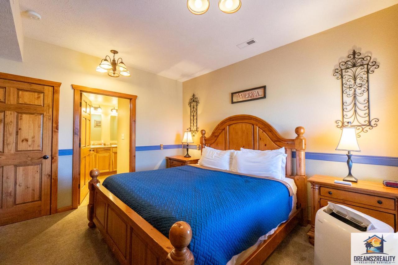 בראנסון Forest Heights Lodge - 6Br - Pool Table - Near Silver Dollar City - Free Tickets Included מראה חיצוני תמונה